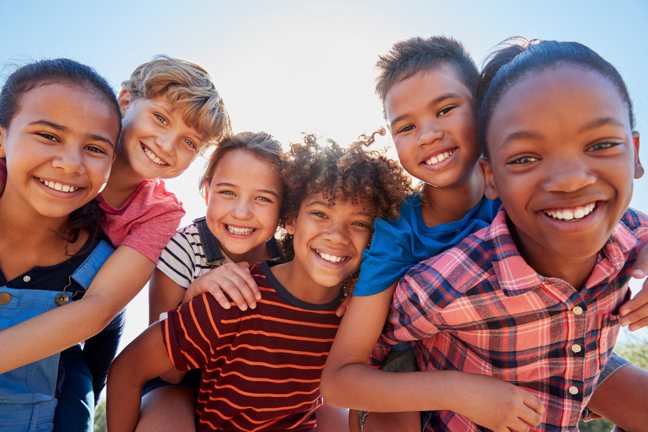 Medium-GettyImages-839295596 children playing together